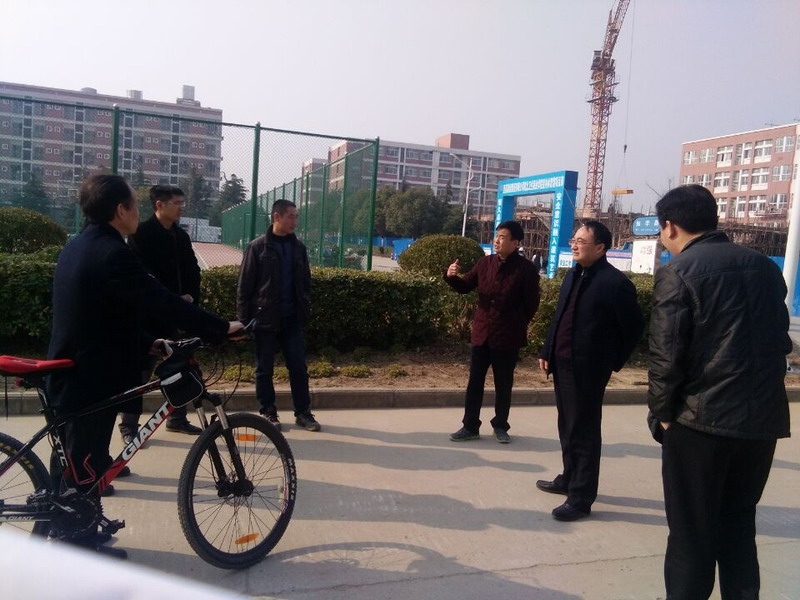 校园绿化规划现场.jpg