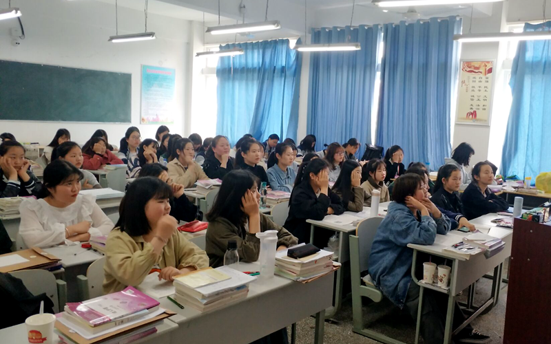助产1701（2）.png