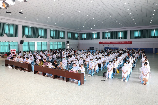 典礼现场2.JPG